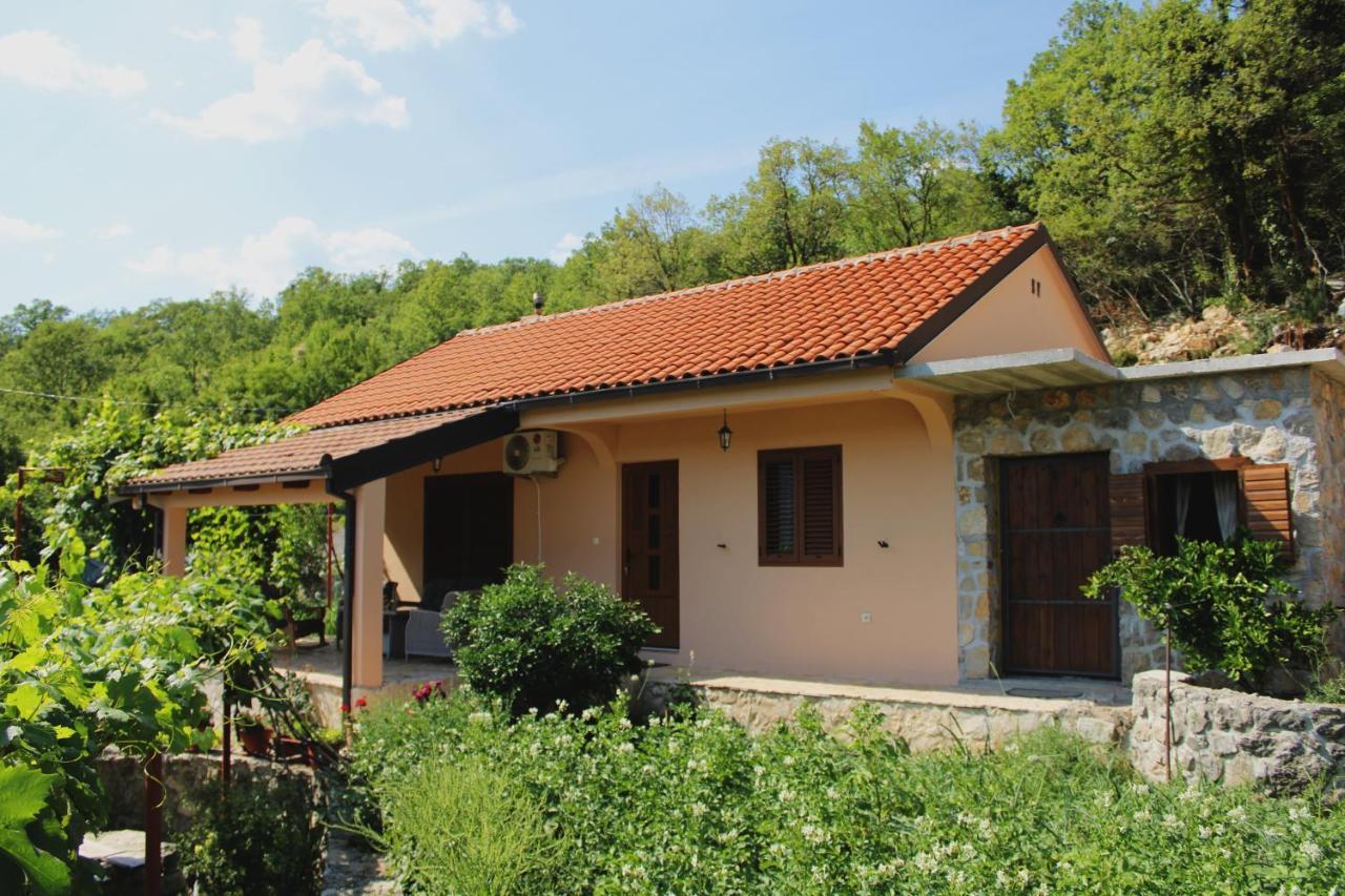Holiday Home Gazevic Virpazar Exterior foto